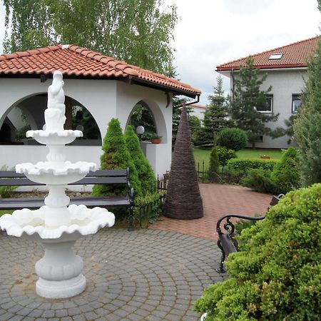 Motel 2000 Stęszew Buitenkant foto